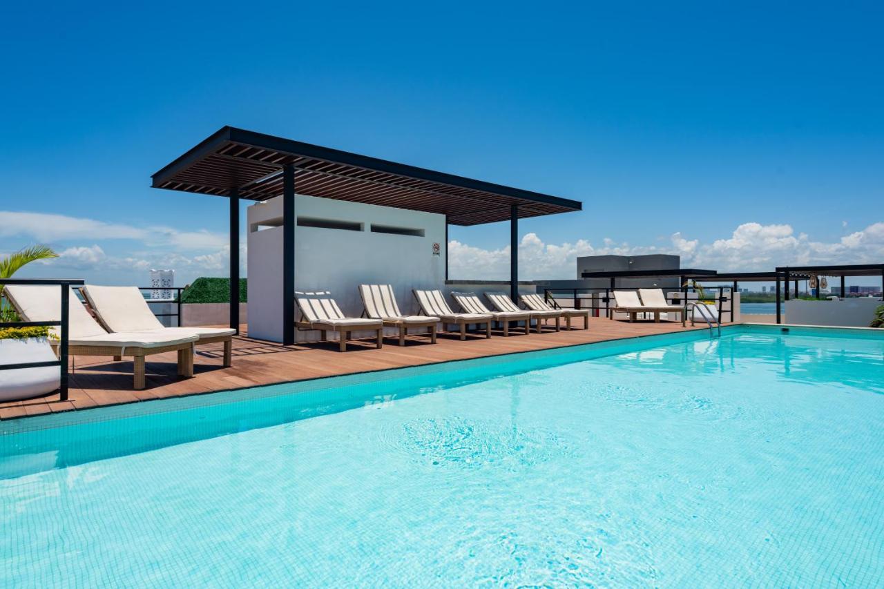 Aloja Oceanview In The Hotel Zone Cancún Kültér fotó